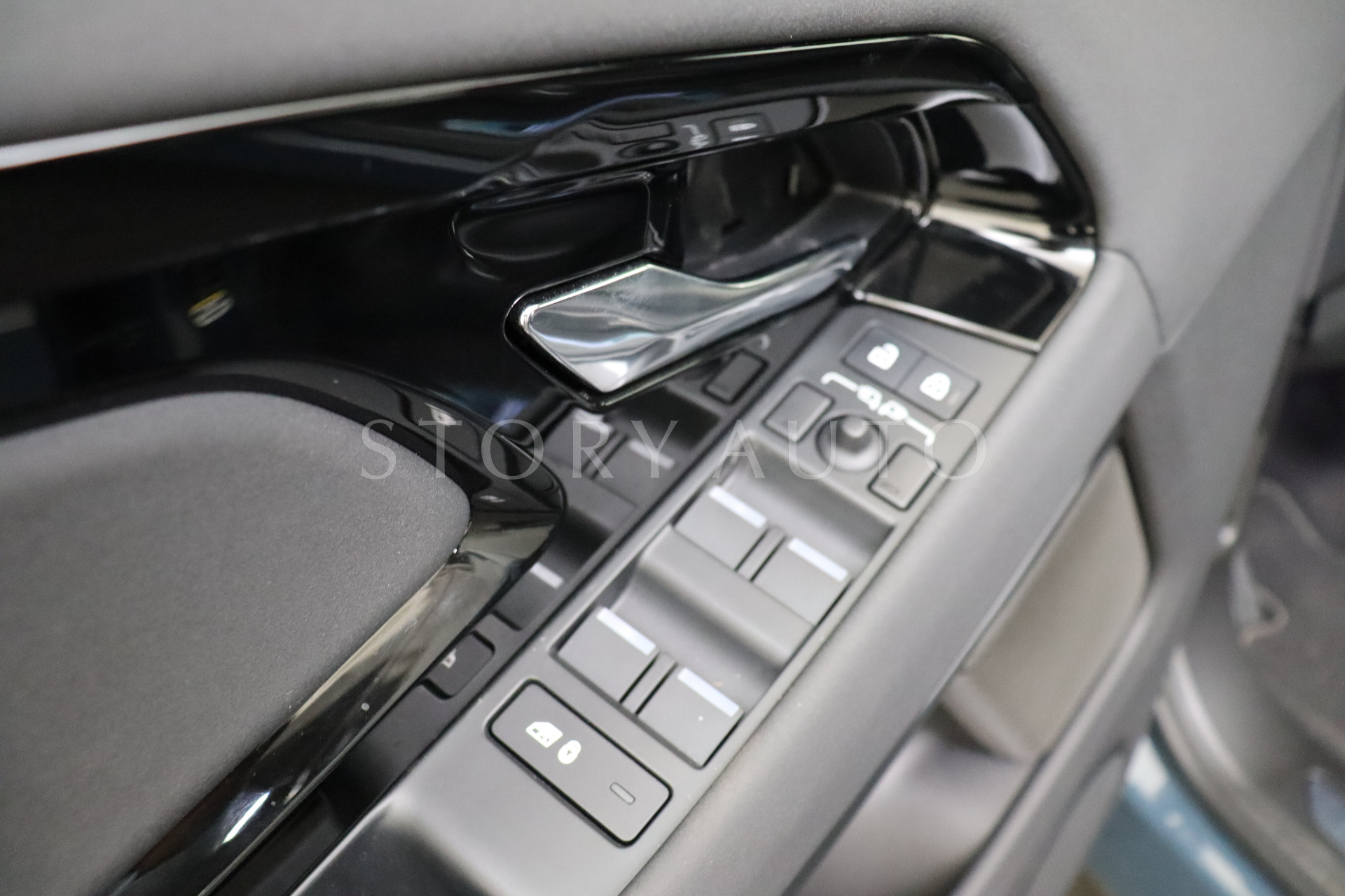 salza2bt6rh228311-13