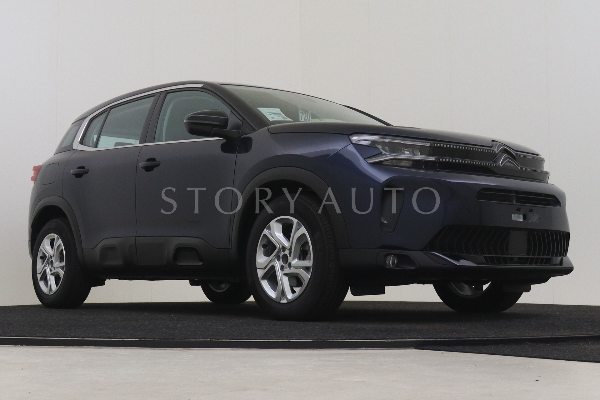 vr7a45gyvrl000556-9